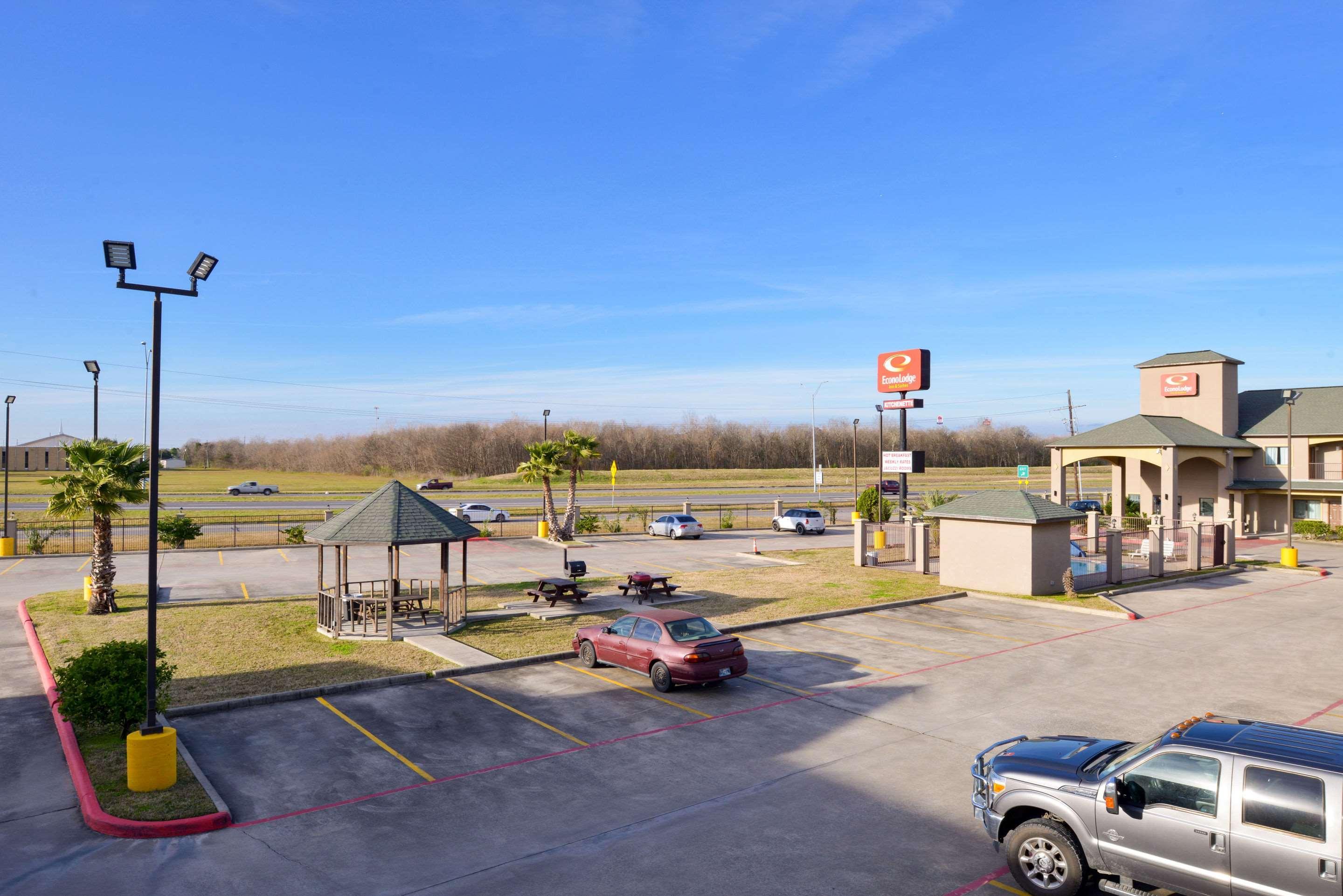 Econo Lodge Inn & Suites Port Arthur Near Sabine Pass מראה חיצוני תמונה